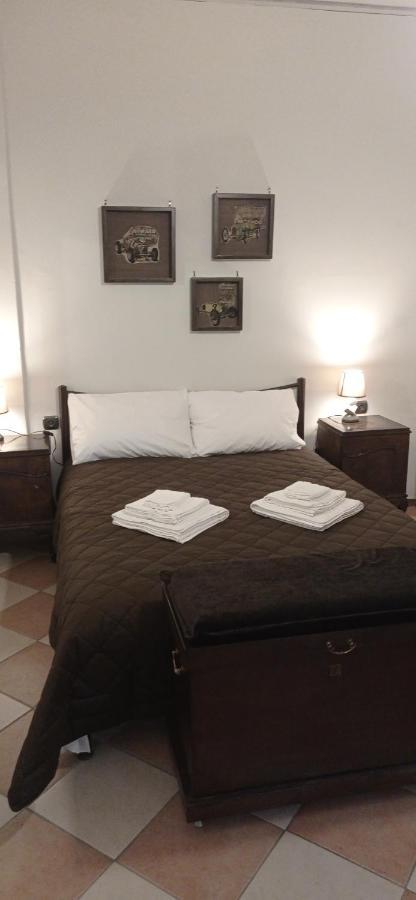 Ακαδημία Πλάτωνος Apartamento Atenas Exterior foto